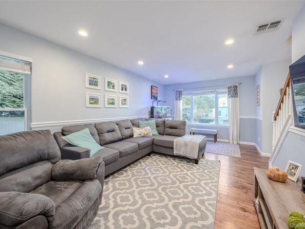 5 Baker Road, Mastic Beach NY 11951
