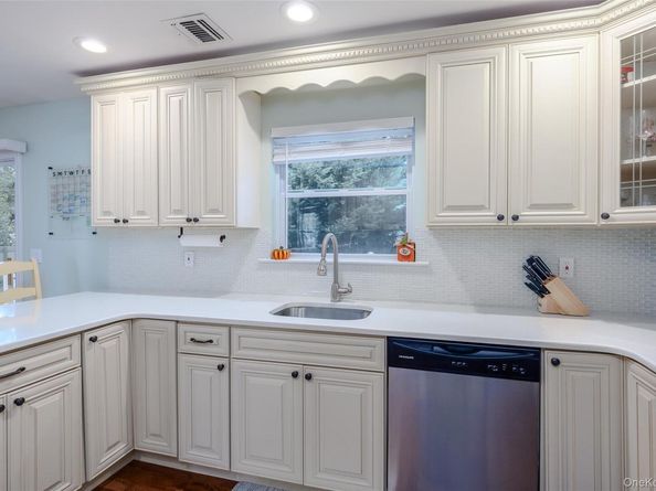 5 Baker Road, Mastic Beach NY 11951