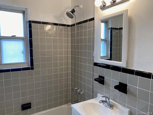 245-48 77th Crescent A1, Bellerose NY 11426