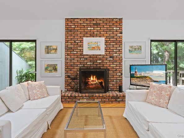 12 Todd Drive, East Hampton NY 11937