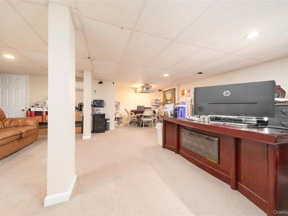 2544 New York Avenue, Huntington NY 11747
