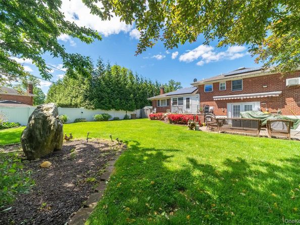 2544 New York Avenue, Huntington NY 11747