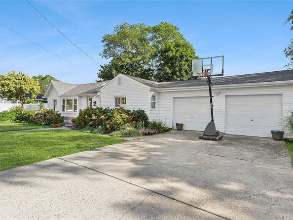144 Maystrik Avenue, Holbrook NY 11741