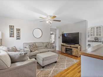 68-77 Bell Boulevard