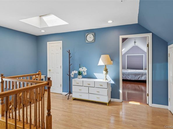 95 Liberty Boulevard, Valley Stream NY 11580