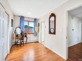 18 Elmira Street, Deer Park NY 11729