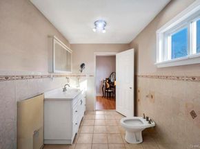 18 Elmira Street, Deer Park NY 11729