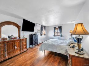 18 Elmira Street, Deer Park NY 11729