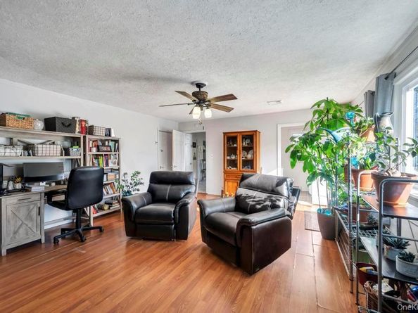 18 Elmira Street, Deer Park NY 11729