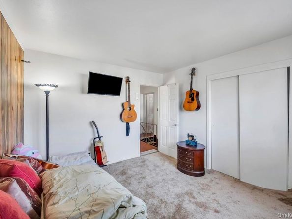 18 Elmira Street, Deer Park NY 11729