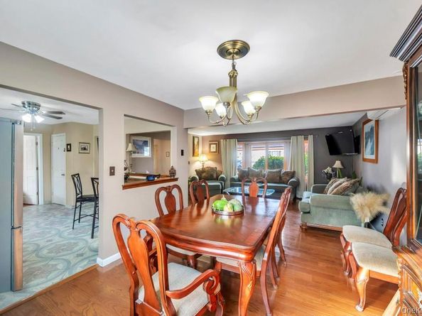 18 Elmira Street, Deer Park NY 11729