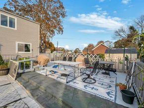 18 Elmira Street, Deer Park NY 11729