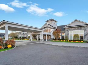 195 Belmont Circle, Yaphank NY 11980