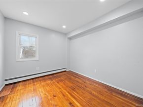 11942 189th Street, Saint Albans NY 11412