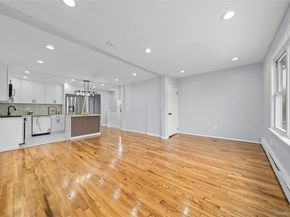 11942 189th Street, Saint Albans NY 11412