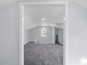 11942 189th Street, Saint Albans NY 11412