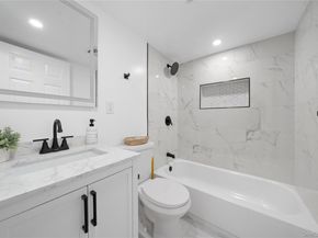 11942 189th Street, Saint Albans NY 11412