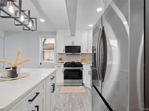 11942 189th Street, Saint Albans NY 11412