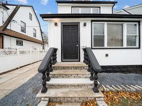11942 189th Street, Saint Albans NY 11412