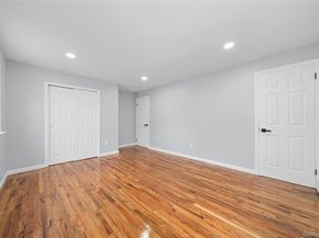 11942 189th Street, Saint Albans NY 11412