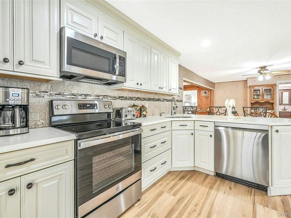 15 Shore Road, Mount Sinai NY 11766