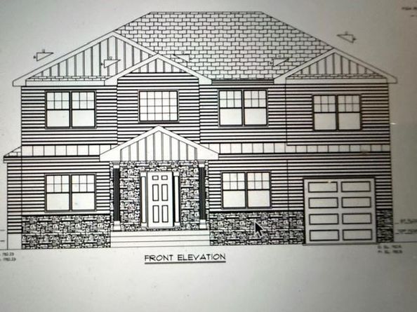 26 Southwood Circle, Syosset NY 11791