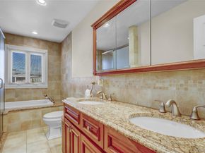 2848 Clubhouse Road, Merrick NY 11566