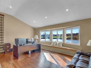 2848 Clubhouse Road, Merrick NY 11566