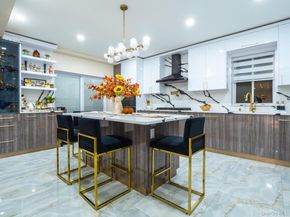 6501 110th Street, Forest Hills NY 11375