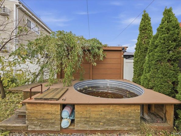 10719 96th Street, Ozone Park NY 11417