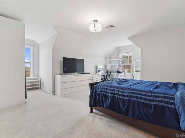 55 Hamptons Court Drive 55, Eastport NY 11941