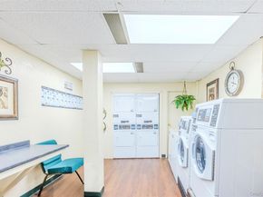 504 Merrick Road 4E, Lynbrook NY 11563