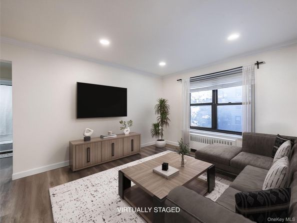 1 East Mill Drive 1H, Great Neck NY 11021