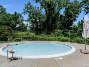 1 East Mill Drive 1H, Great Neck NY 11021