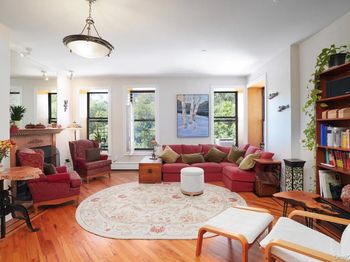 370 Saint Nicholas Avenue