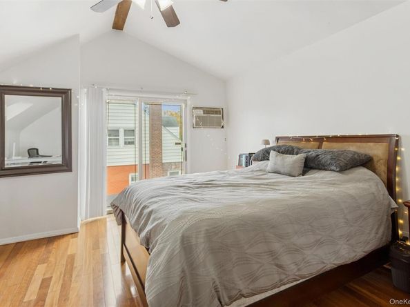 1272 Westervelt Place, Hewlett NY 11557