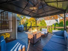 33 Hollowbrook Court N, Cortlandt Manor NY 10567