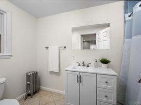 33 Hollowbrook Court N, Cortlandt Manor NY 10567