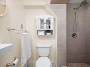 33 Hollowbrook Court N, Cortlandt Manor NY 10567