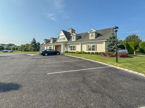 18 Kennsington Court, Riverhead NY 11901