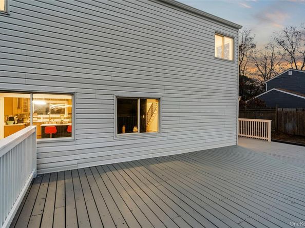 8 Marc Drive, Ridge NY 11961