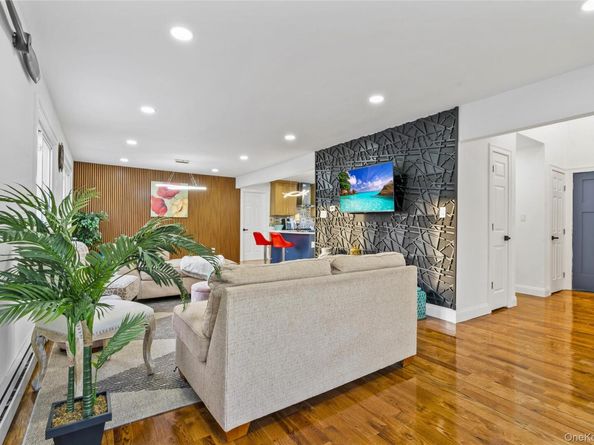 8 Marc Drive, Ridge NY 11961