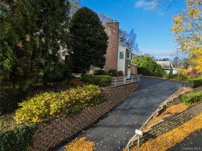 68 McCouns Lane, Oyster Bay NY 11771