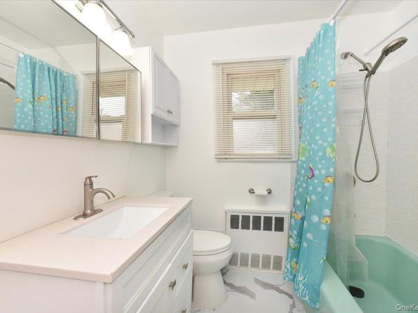 2203 Washington Street, Merrick NY 11566