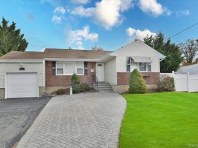 2203 Washington Street, Merrick NY 11566