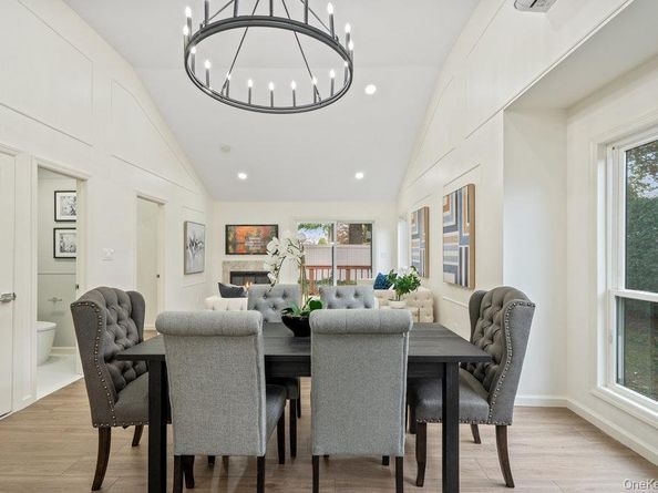 1 Stanford Court, Wantagh NY 11793