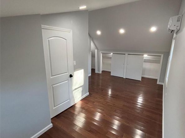 33 Broadway Street, Shirley NY 11967