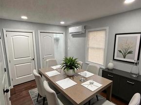 33 Broadway Street, Shirley NY 11967