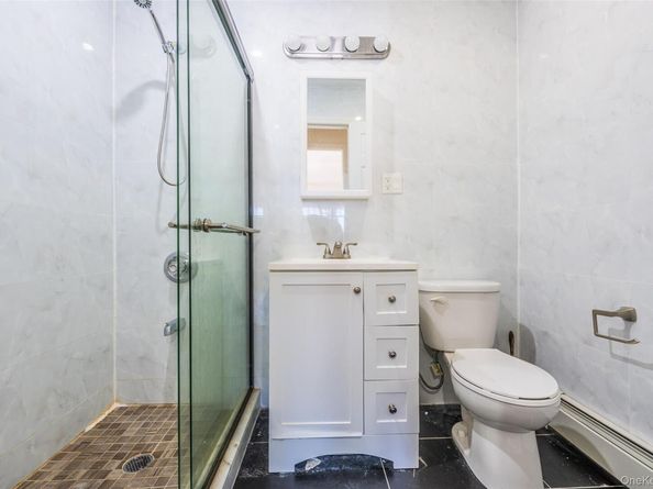 24563 61st Avenue, Little Neck NY 11362