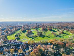 24563 61st Avenue, Little Neck NY 11362